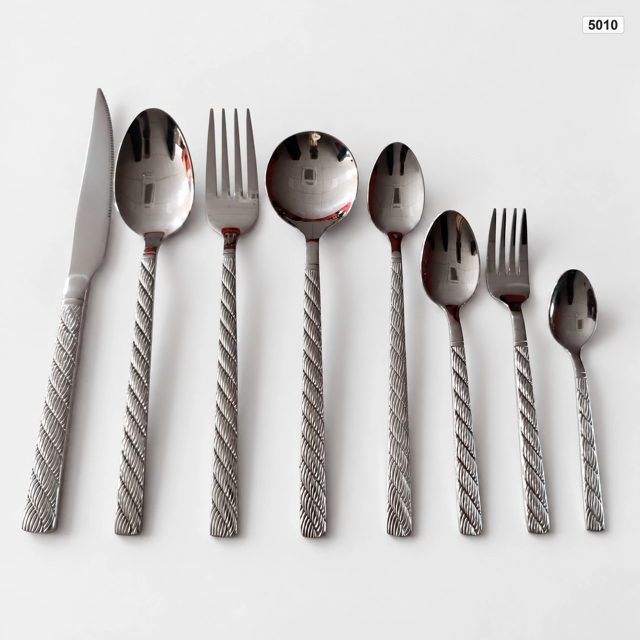 5010 cutlery with spiral-pattern handles